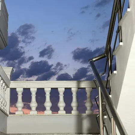 Aria Pura 3*